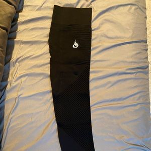 Ryderwear black leggings